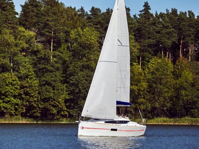 Sun Odyssey 319 – 2 Cabin