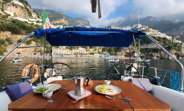 Greece Yacht Charter & Sailing Vacation