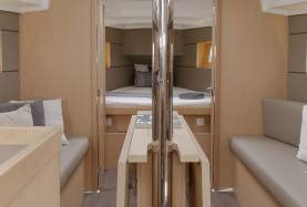 Sunsail 352 – 2 cabin
