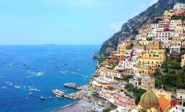 Bareboat Yacht Charter & Sailing Holidays