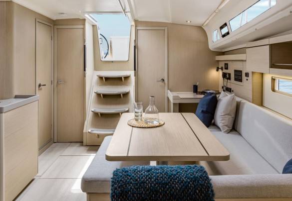 Oceanis 40.1 GalleySunsail_42_galley_2400x1350