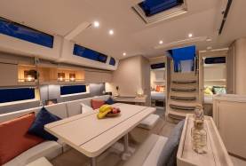 Sunsail 46 Saloon