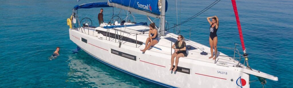 monohull