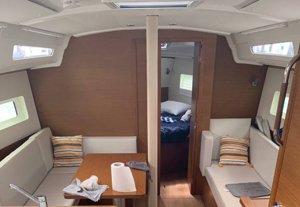Sun Odyssey 380 – 3 Cabins