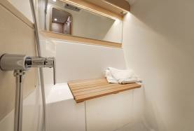 Sunsail 44.3 – 3 cabin
