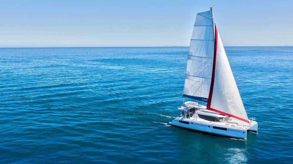 Sunsail 454L catamaran under sail