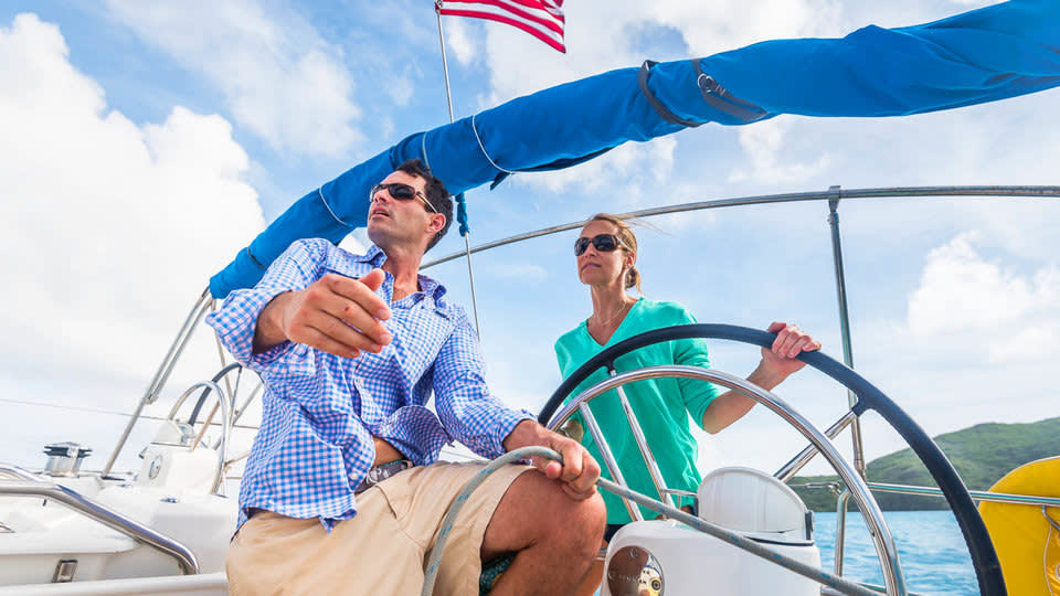 sunsail-bareboat-helm-2400x1350-web
