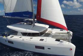 Sunsail Lagoon 424 - Credit Jeff Monuszko