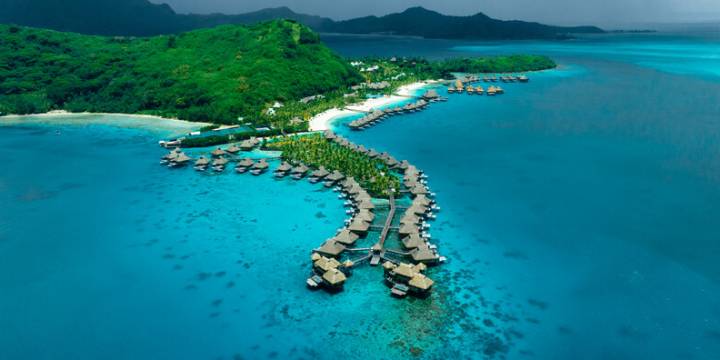 14 Day Tahiti Bareboat Itinerary